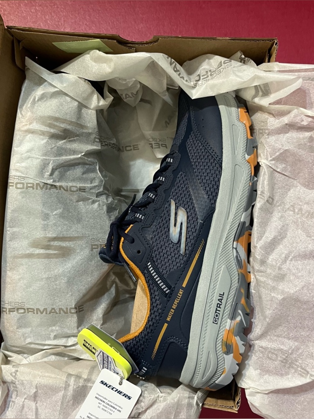 Skechers Men's GOrun Altitude-Trail Running Hiking Sz 9 w/Air Cooled Foam Marble
